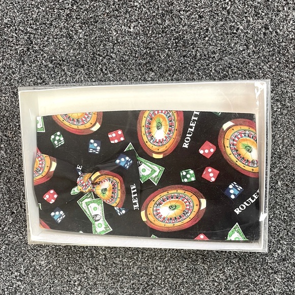 Roulette Cummerbund and Bow Tie Set NIB - Picture 1 of 1